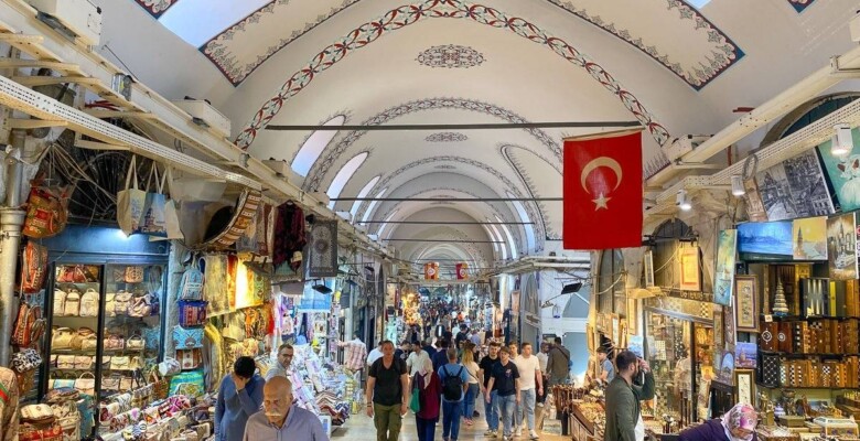 Interno del Gran bazar di Istanbul